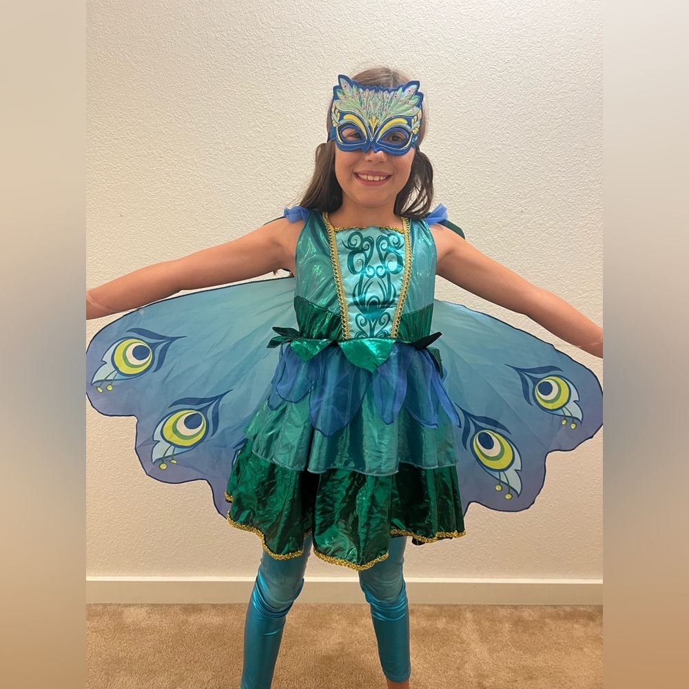 Peacock costume. Size small 5-7.
